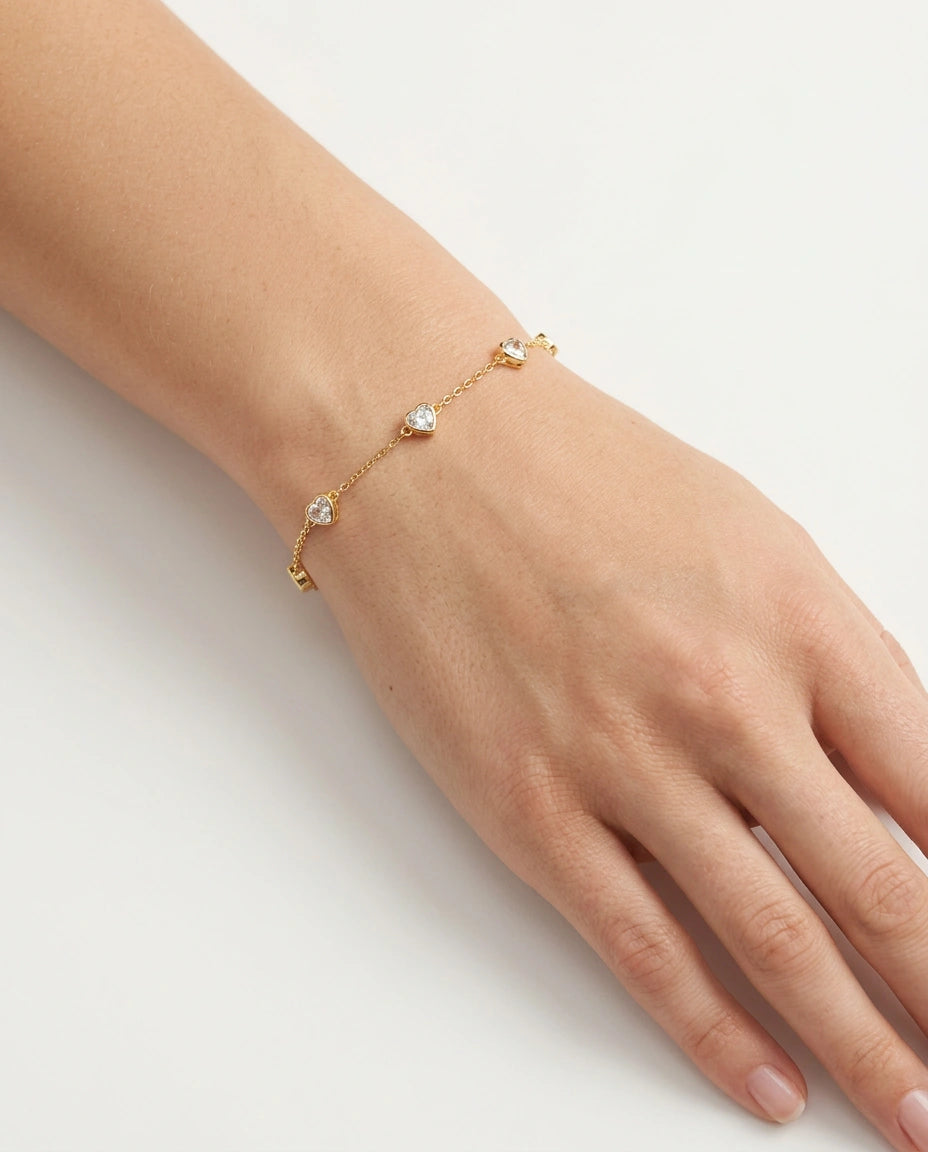narukvica 14k zuta pozlata srca beli cubic zirconia cirkoni