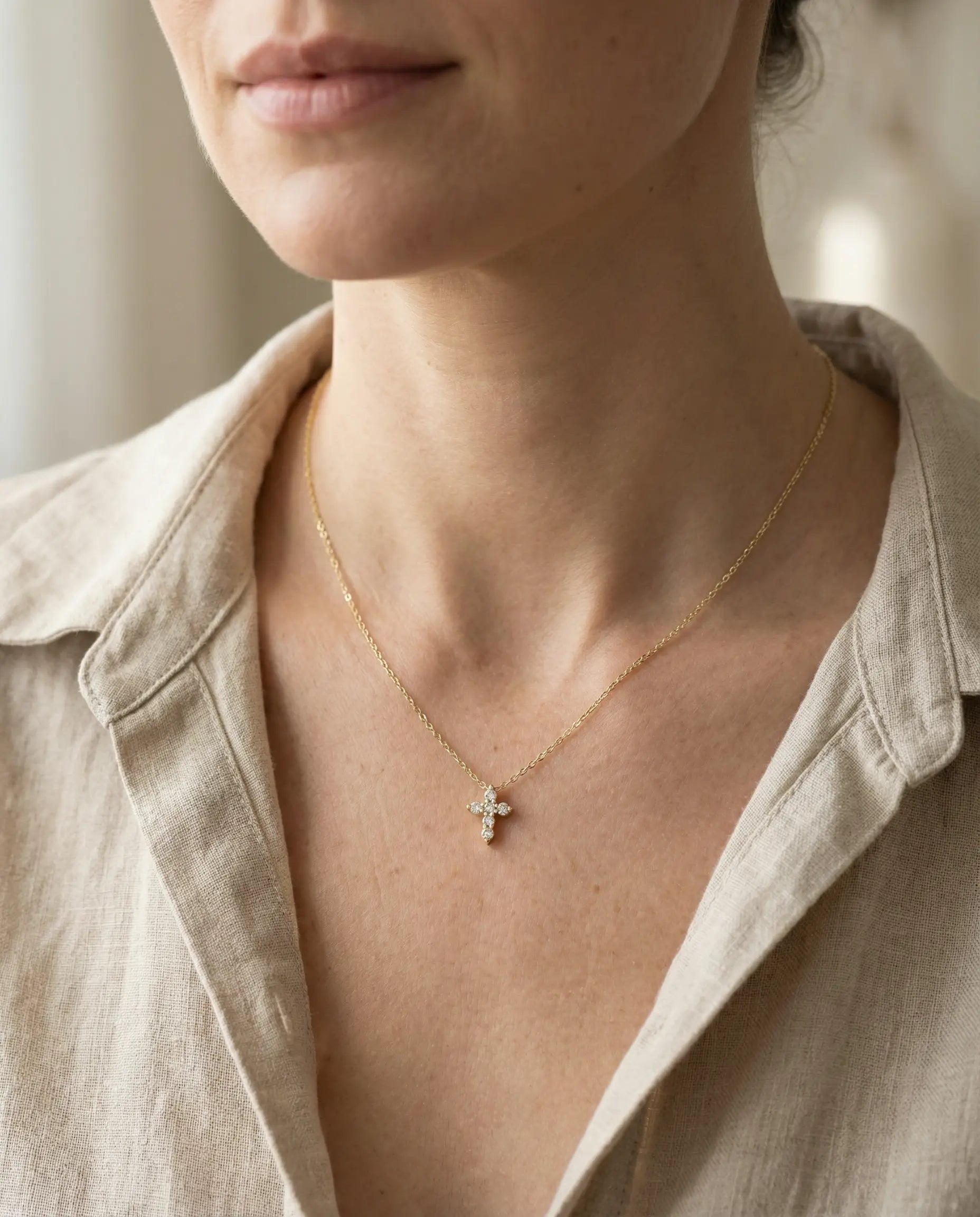 Image of ogrlica 14k pozlata krst cubic zirconia cirkoni