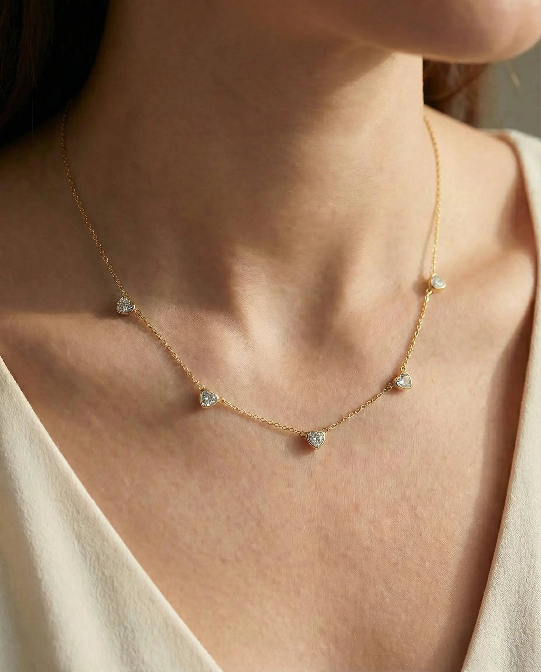 Ogrlica srca beli cubic zirconia – ogrlica 14k pozlata