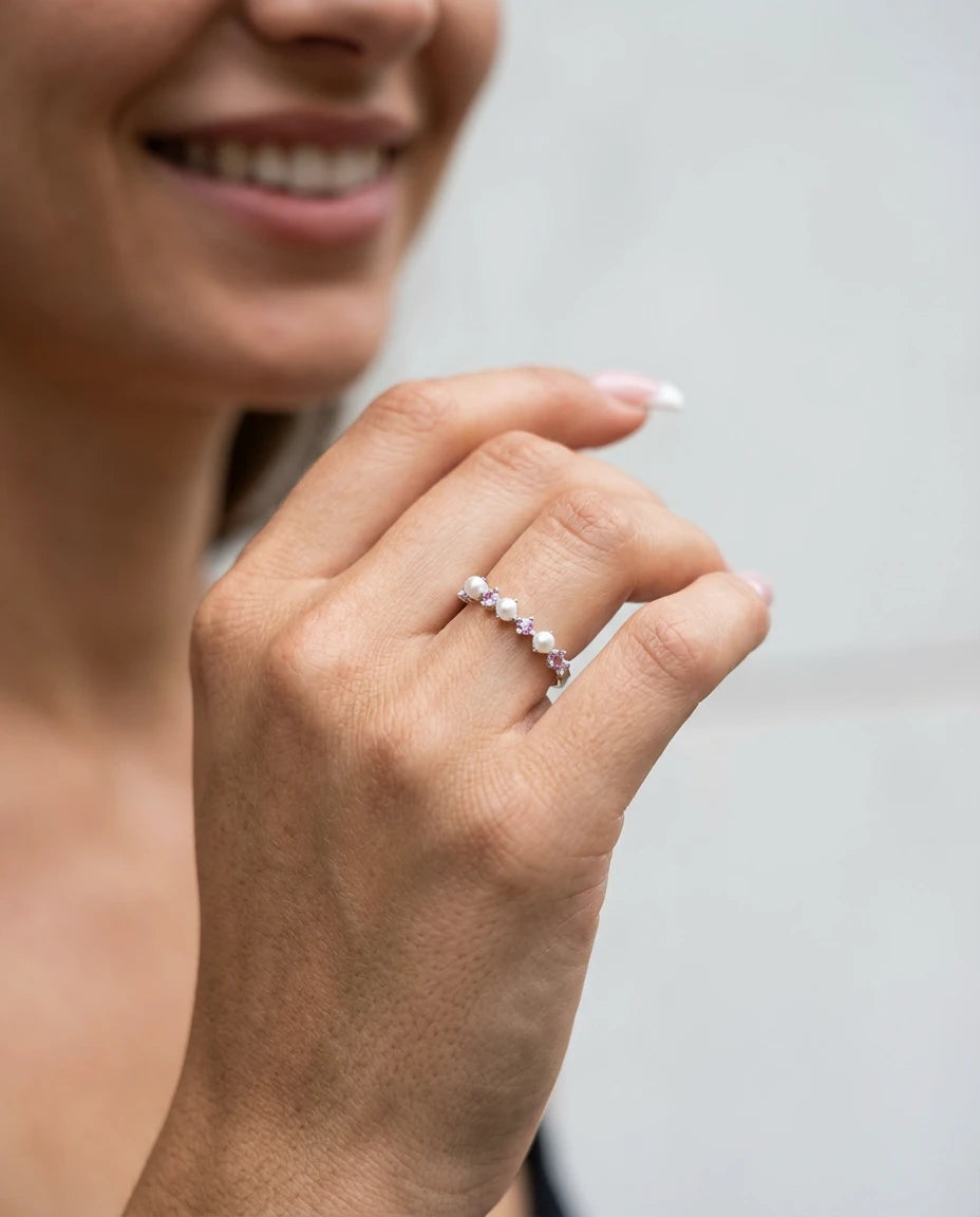 prsten srebro 925 rodijum biseri i roze cubic zirconia cirkoni