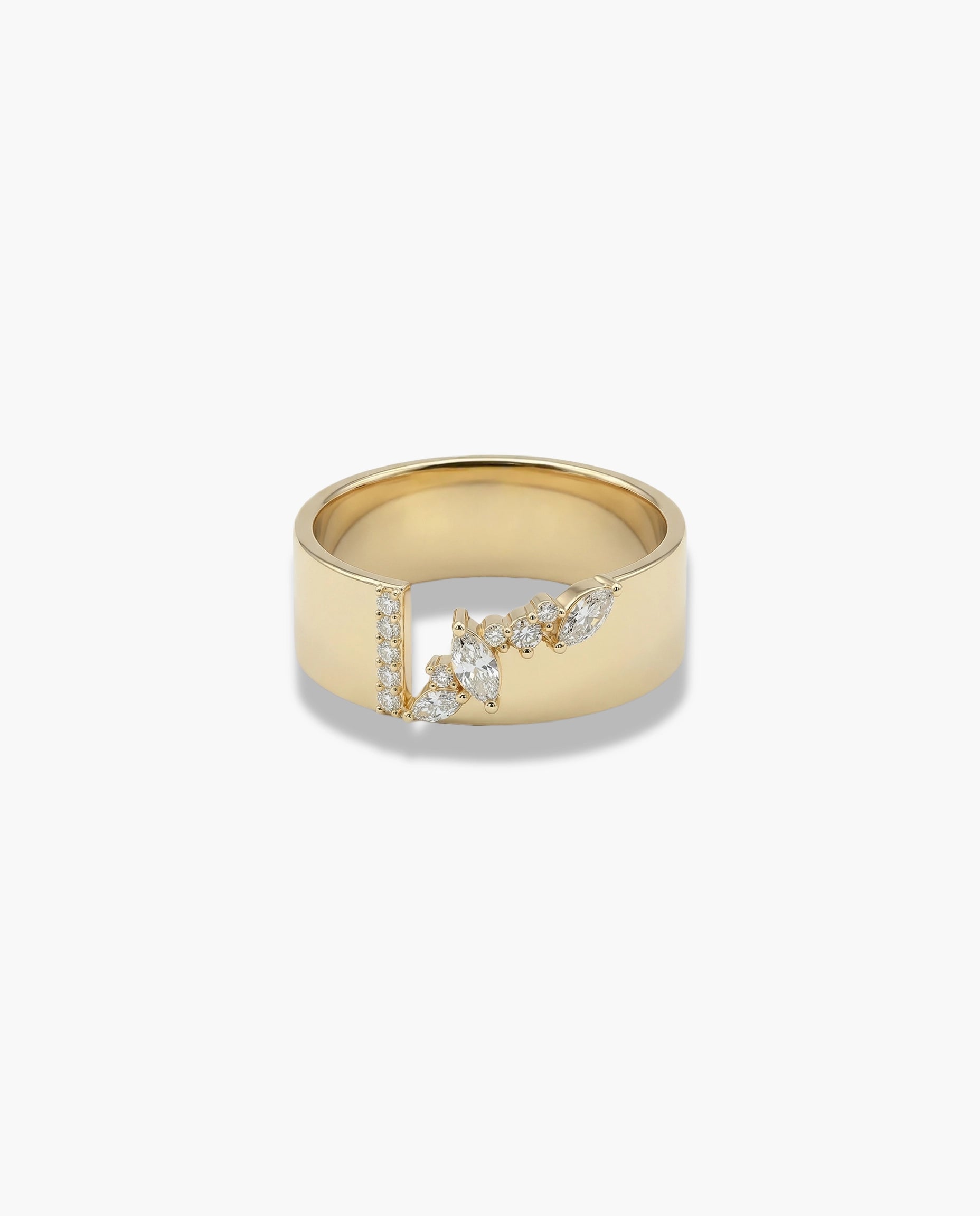 Image of Prsten burma sa belim cirkonima u žutoj pozlati