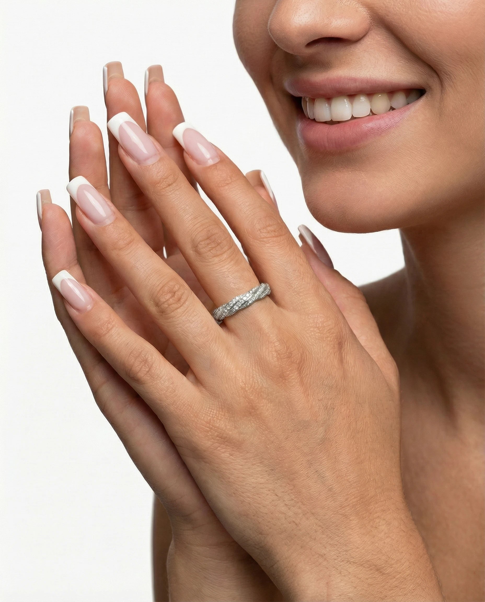 prsten srebro 925 rodijum talasasti dizajn cubic zirconia cirkoni