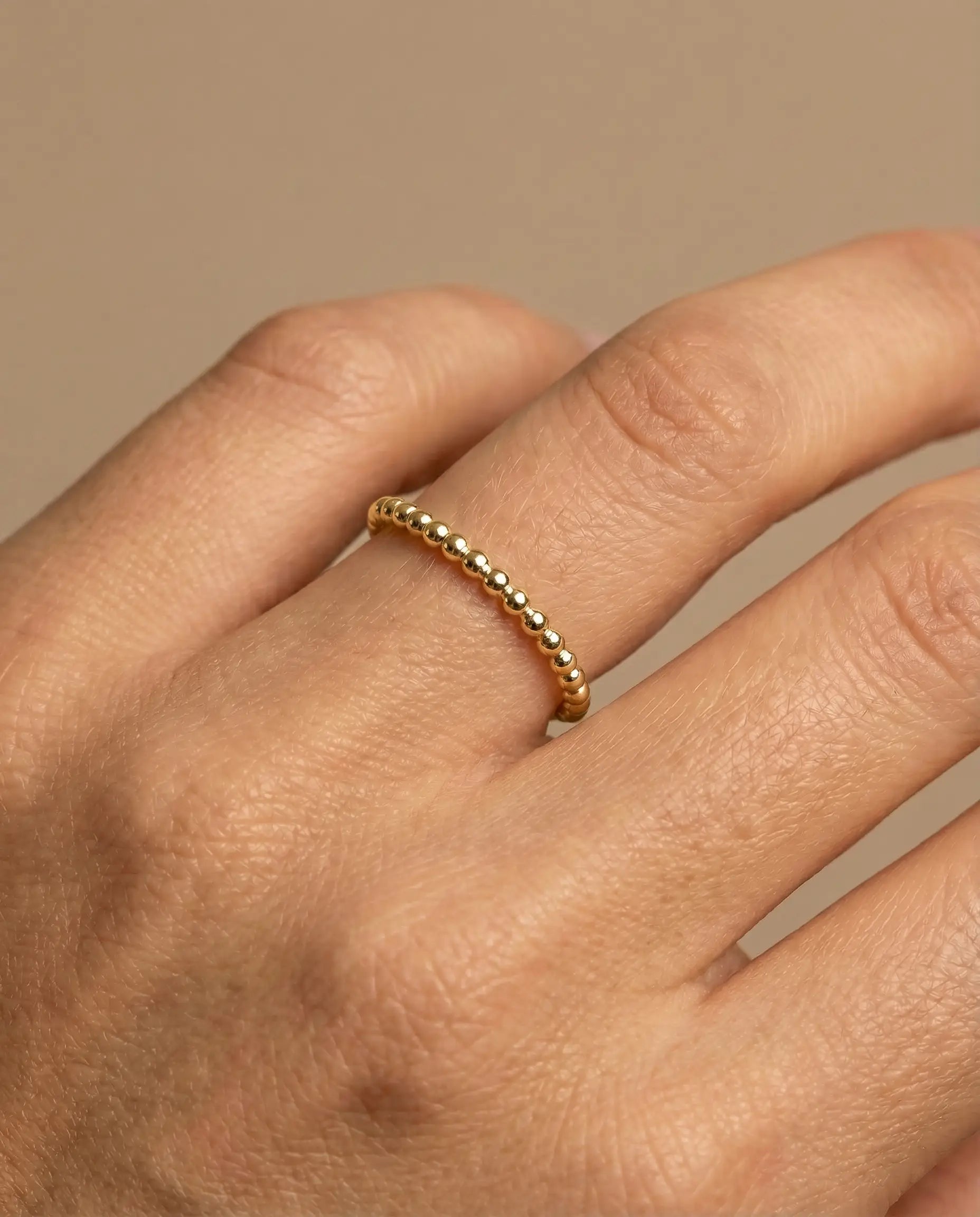 Srebrni prsten sa kuglicama od srebra 925 sa 14k žutom pozlatom