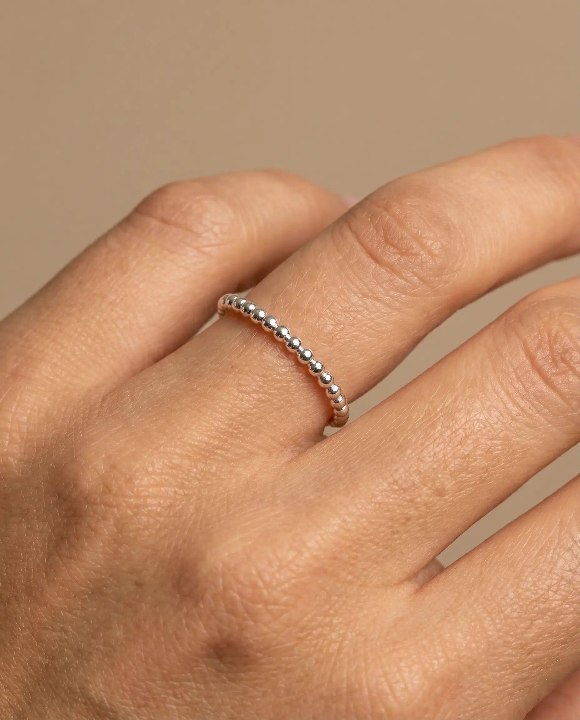 Srebrni prsten sa kuglicama od srebra 925