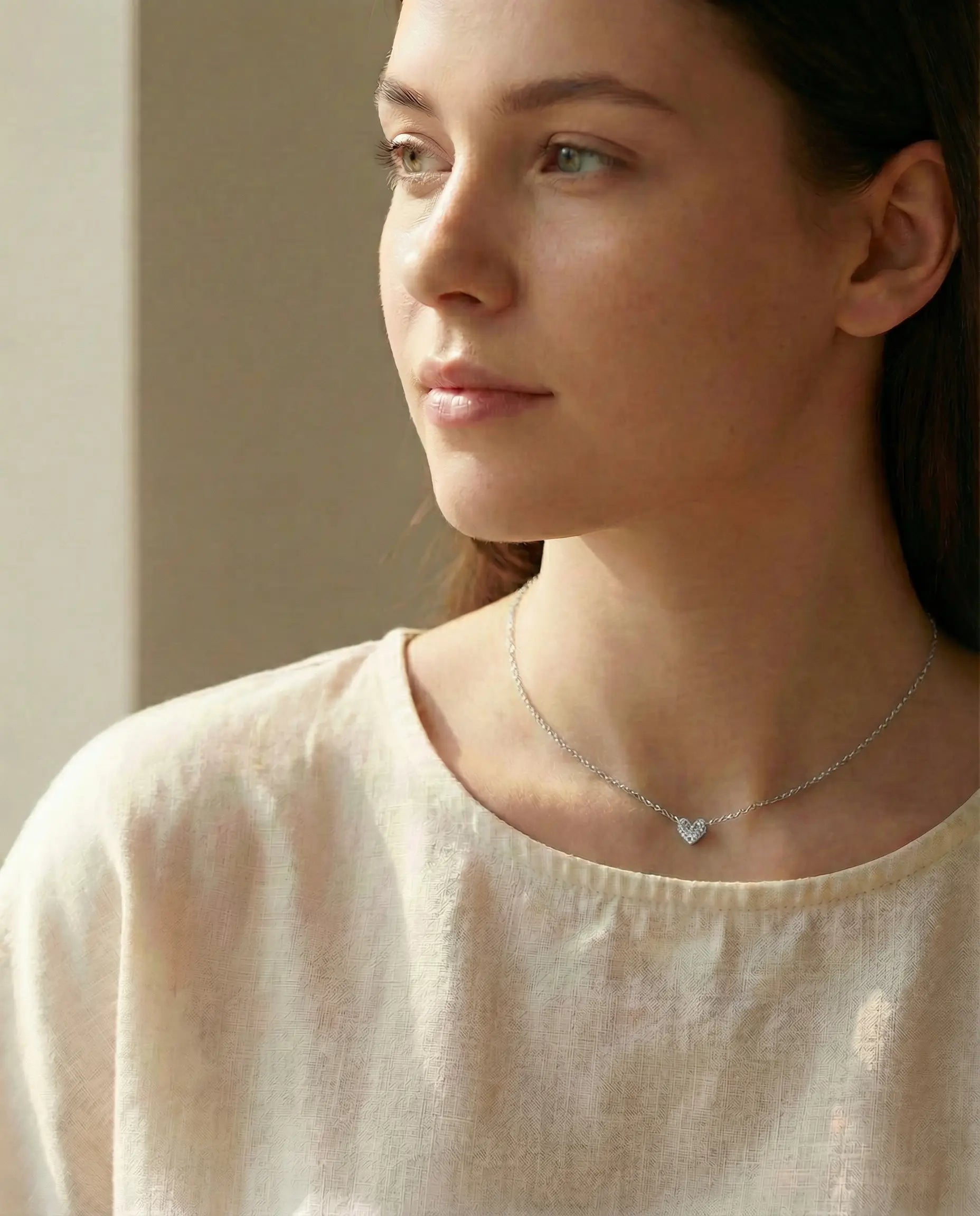 srebrna ogrlica rodijum srce cubic zirconia cirkoni