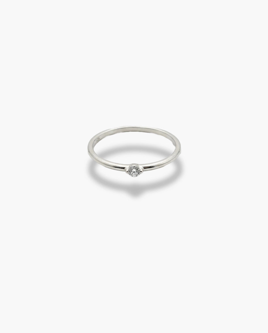 srebrni prsten rodijum beli cubic zirconia cirkon minimalisticki